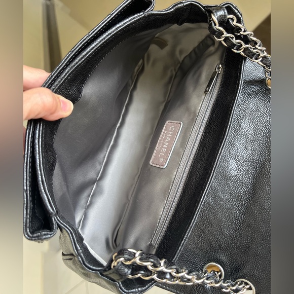 Quick  listing during the live show - Picture 8 of 15